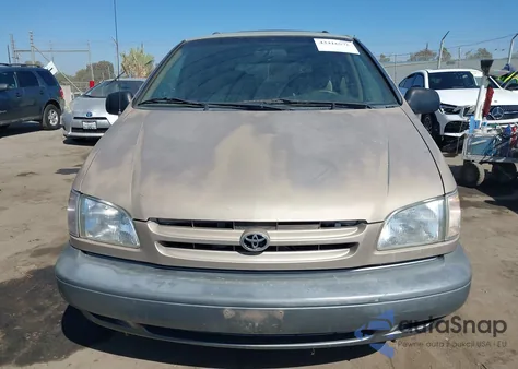 2000 Toyota Sienna Le from USA, damaged, VIN 4T3ZF13C2YU232902